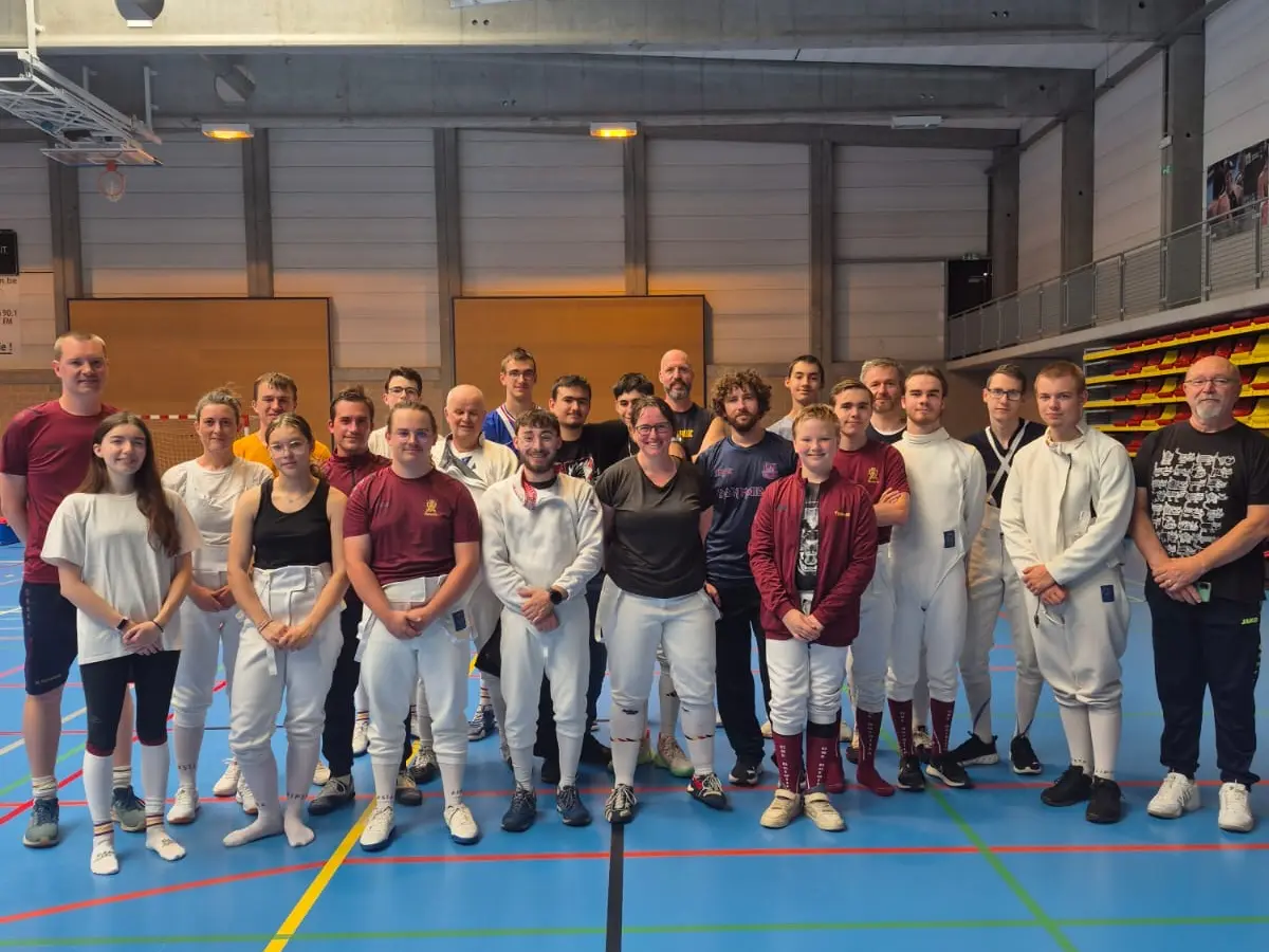 groupe d escrimeurs